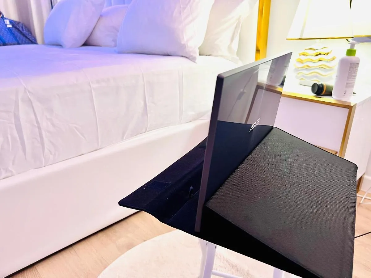 Homestay Les Residences De Djibril Le Blanc-Mesnil