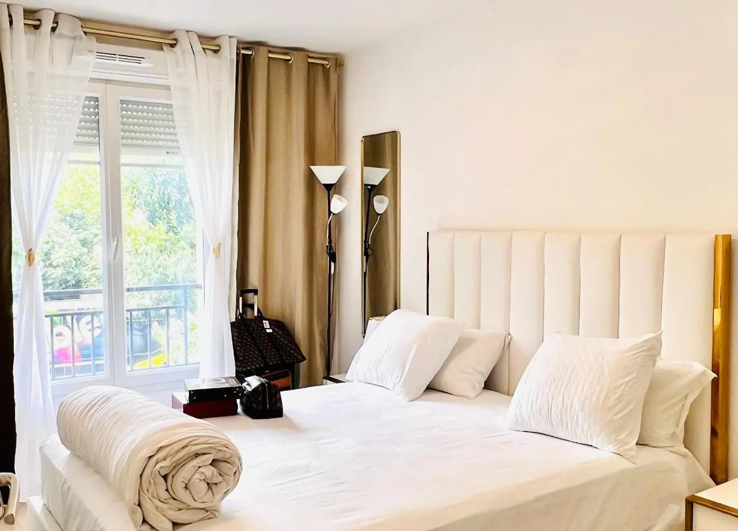 Les Residences De Djibril Le Blanc-Mesnil