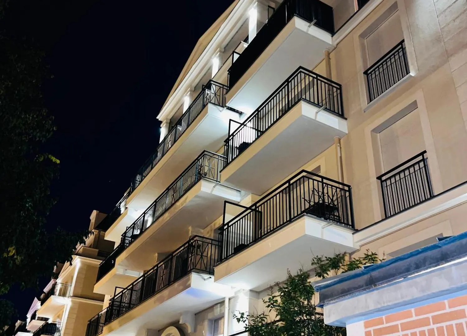 Les Residences De Djibril Le Blanc-Mesnil Δωμάτια σε οικογενειακή κατοικία