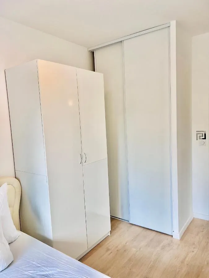 Les Residences De Djibril Le Blanc-Mesnil