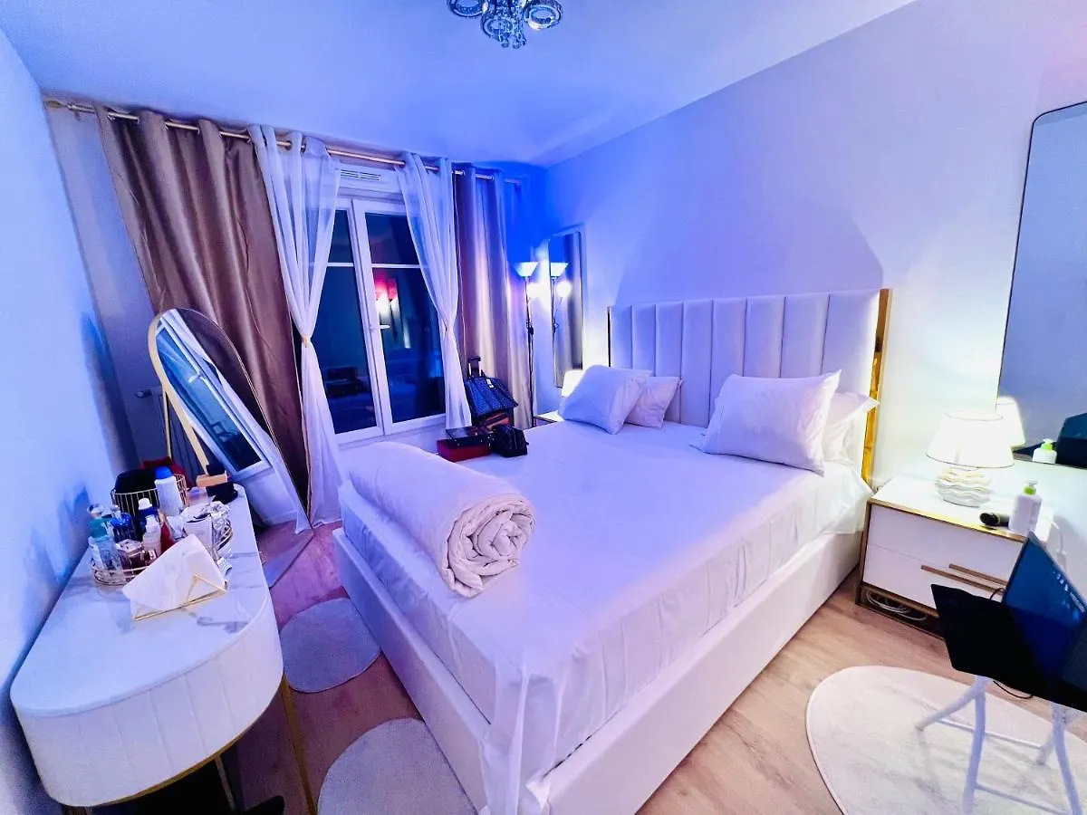 Les Residences De Djibril Le Blanc-Mesnil France